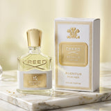 Creed Aventus For Her Eau de Parfum Bottle and Retail Box Presentation